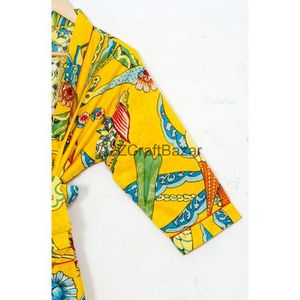 Albornoz de algodón Premium de tendencia pájaros amarillos estampado Floral estilo Kimono vestido cómodo mangas largas para verano venta al por mayor frente - Product Image 4