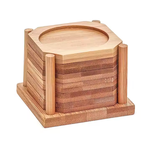 Posavasos de madera de alta calidad Artesanía cuadrada y redonda Posavasos de madera nogal por Crescent Crafts - Product Image 1