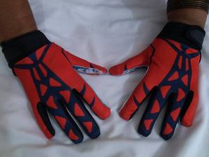 Gants de football américain en polyester respirant sur mesure par le fabricant, service OEM unisexe pour adultes - Product Image 4