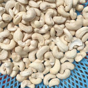 Anacardos de la mejor tarifa en Vietnam Anacardos de calidad comercial Ww320 Ww240 al por mayor exportados a Asia, UE, ORIENTE MEDIO - Product Image 1