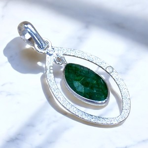 Colgante de Esmeralda, Plata de Ley 925, Joyería Fina, Dijes Hechos a Mano, Precio al por Mayor, Colgantes de Plata - Product Image 2