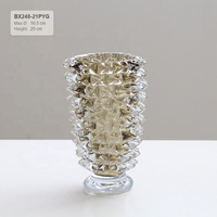Vases en verre soufflé à la bouche Bixuan, texture glace, sur pied, en cristal rose, bleu, ambre, transparent, pour la décoration d'hôtels et de mariages