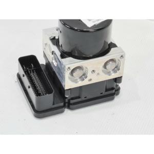 ABS VOLVO V40 Série P31423315 D4204T9 Diesel 2000 (16>) - Product Image 3