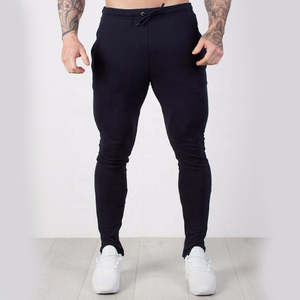 ชุดวอร์มกีฬาผู้ชายผ้าฟลีซ/คอตตอน ระบายอากาศได้ดี แห้งเร็ว กันลม เป็นมิตรกับสิ่งแวดล้อม ลายเรียบ พร้อมโลโก้สั่งทำ สำหรับออกกำลังกายที่ยิม - Product Image 4