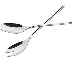 Serveur à salade classique en acier inoxydable pour les maisons traditionnelles, offrant un look intemporel et une utilisation durable - Product Image 1