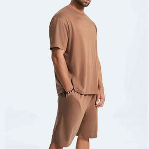 Ensemble de vêtements d'été pour hommes, t-shirt et short de couleur unie, manches courtes et short à cordon de serrage pour hommes - Product Image 5