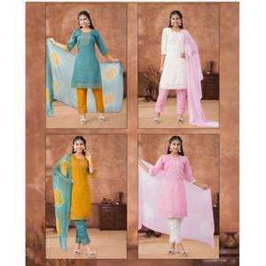 Ensemble élégant et moderne de pantalon Kurti en soie romaine avec Dupatta assorti fabriqué en tissu de soie doux pour les occasions de fête ethniques festives - Product Image 5