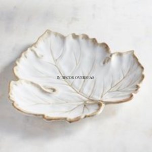 Pièce maîtresse de table en aluminium moulé de couleur blanche enduite de poudre et plaqué or Unique Fancy Leaf Designer Grande forme Bol de service - Product Image 6