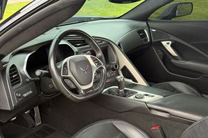 สภาพดีเยี่ยม รถมือสอง Chevrolet Corvette Z06 Coupe ปี 2015 เกียร์ธรรมดา 7 สปีด - Product Image 1