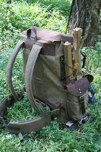 ALW Sac à dos avec logo gaufré personnalisé Sac à dos en cuir pleine fleur Vintage Zipper Portable Camping Trekking Sac en polyester de grande capacité - Product Image 3