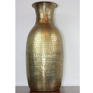 Grand vase à fleurs en métal de conception debout au sol parfait pour les vases en métal de pièce maîtresse d'événement d'hôtel de mariage - Product Image 3