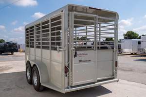 Quality Livestock <b>Trailer</b> Transporter Pig <b>Box</b> Customized Size and Color Pig Horse Transportation Livestock <b>Trailer</b> For Sale - Product Image 4