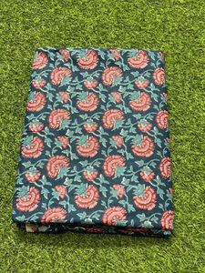 Artesano blanco Floral mano bloque estampado tela 100% algodón Boho cortina y vestido materiales hechos a mano textiles indios para niñas - Product Image 4