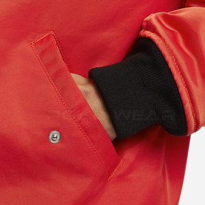 Chaqueta bomber de poliéster para hombre de alta calidad al por mayor, de secado rápido con cuello levantado, elegante diseño de calle para invierno - Product Image 5