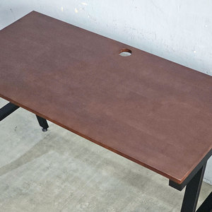Escritorio de Oficina Minimalista AConcept HBAC002 120x60 con Patas de Metal de Acero Ensambladas para Reuniones o Uso Gerencial - Product Image 5