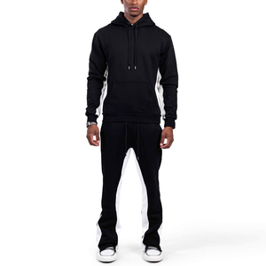 Conjunto deportivo de dos piezas para hombre, diseño nuevo, pantalones deportivos acampanados con sudadera con capucha. - Product Image 1