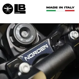 Adesivi 3D Personalizzati per Tappo Carburante e Chiave Moto, Compatibili con Husqvarna Norden 901 Tank Pad - Product Image 5