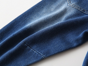 Jeans skinny en denim pour bébé garçon à taille élastique, pantalon doux de printemps avec styles déchirés et empilés, jeans courts délavés à l'acide - Product Image 6