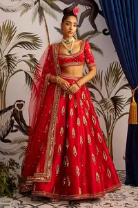 Indiase Bruidscollectie Huwelijksfeest Bruidskleding Lehenga Choli Bollywood Lehenga Voor Meisjes Om Feestkleding Te Dragen 2023 India Surat