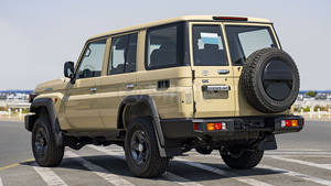 CRUISER 70 SERIE 2.8D 2025 - Product Image 4