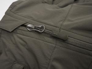 Vestes d'entraînement d'hiver personnalisées avec logo 2026, vêtements de randonnée en plein air, veste tactique imperméable et chaude en softshell pour hommes - Product Image 4