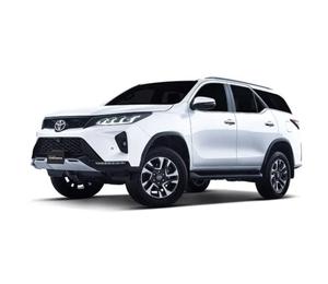 Toyota Fortuner à prix abordable, excellent état, prix bas, SUV fiable, idéal pour les familles - Product Image 5