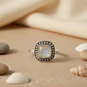 Bague en argent 925 pour femme avec pierre de lune naturelle, pierre précieuse taille princesse, motif géométrique, sertissage invisible, certifiée IGI - Product Image 2