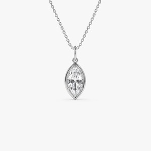 Pendentif Charme Exquis Fait Main en Diamant de Laboratoire de Forme Ovale Ouest-Œst 1,00 Ct E-F VS Or 14K, Cadeau d'Anniversaire de Mariage - Product Image 1