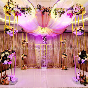 Elegante Boda Metal Mandap Decoración Tendencia Lujo Bodas Metal Mandap Venta Nueva Boda con velas Oro Metal Mandap Set - Product Image 6