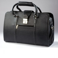 Maletín Clásico de Cuero Negro para Portátil con Correa para el Hombro para Mujer - Bolsa Protectora para Negocios - Product Image 1