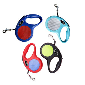 Guinzaglio di Lusso Estensibile per Cani da 3m con Custodia Multifunzionale, Collare Retrattile da 5m per Animali Domestici, Stile Moderno, Realizzato in Corda di Plastica - Product Image 4