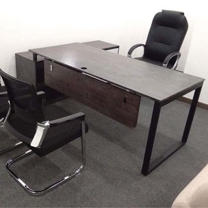 Escritorio Ejecutivo HBRT021 de 160x160cm, Rectangular, Sistema de Lujo Minimalista, Patas de Acero, Melamina, Requiere Ensamblaje, para Uso en Dormitorio - Product Image 6