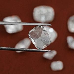 Meilleur prix 1-5 ct toutes les tailles disponibles IGI certifié coussin coupe laboratoire cultivé diamant pour la fabrication de bijoux pierres en vrac stock en inde - Product Image 3