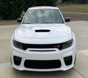 Dodge Charger 2023 Edición Especial Swinger, Gasolina, Bajo Kilometraje - Product Image 1