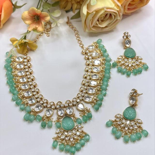 ทะเลสีเขียว