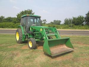 John Deerees Dir Tractor de segunda mano usado 90HP 4W Tractor de granja 4wd Diesel | Usado 2017 John Deeres 6210R M - Product Image 3