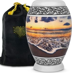 Urne moderne en métal faite à la main avec souvenir de vase à finition brossée pour cendres adultes restes d'animaux ou mémorial d'Inde - Product Image 1
