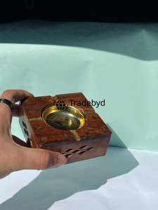 Tradebyd cendrier en bois de luxe fabriqué à la main cendrier en bois rustique support pour fumer élégant fumeur cadeau pour hommes - Product Image 3