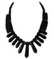 Collier de soirée noir et durable pour femmes