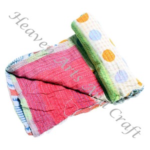 Kantha <b>Quilt</b> Gudari Kantha <b>Quilt</b> Gudari Hot Selling Wholesale Gold Supplier GD2175 <b>Handmade</b> Kantha <b>Quilt</b> Cotton Printed Indian - Product Image 5