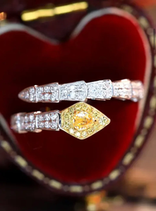 Anillo de serpiente de oro blanco de 18 quilates con cabeza de diamante amarillo, joyería de racimo personalizada para mujer, anillo de racimo de diamante amarillo a la moda - Product Image 5