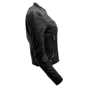 Veste en cuir et fourrure pour femmes, coupe ajustée, doublure en fourrure de haute qualité, vêtement d'extérieur tendance, fabriqué par un fournisseur pakistanais - Product Image 6