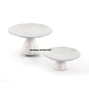 Ensemble de trois bols à chocolat design faits à la main en résine et métal poli d'excellente qualité pour la vente en gros de friandises sucrées - Product Image 5