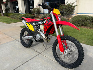 Oferta Anual 2025 GASGAS EC 300 G-P Motocicletas Nuevas - Product Image 2