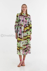 Wholesale Printed Long Maxi Dress Balloon Sleeves With Elastic Cuffs Round Neckline Detachable Waist Belt <b>Both</b> Side Open Silit - Product Image 5