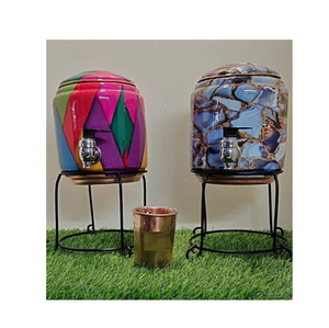 Dispensador de agua de cobre puro 100% martillado con soporte (en capacidad de 3000ml 5000ml) Soporte de metal y venta - Product Image 1