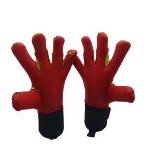 Gants de gardien de but de football professionnels en gros, haute qualité, personnalisés, souples, respirants, antidérapants, imperméables, en cuir PU léger - Product Image 4