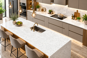 Dalles en quartz poli Bianco Maple pour applications intérieures modernes – Idéales pour résidentiel, bureau, cuisine, salle de bain, salon - Product Image 1