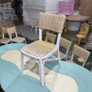 Silla para niños de ratán hecha a mano natural de Vietnam, silla artesanal duradera y ligera para guardería - Product Image 3