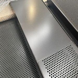 Chất lượng hàng đầu độ chính xác cao lỗ tròn sơn tĩnh điện tấm kim loại đục lỗ đục lỗ lưới - Product Image 1